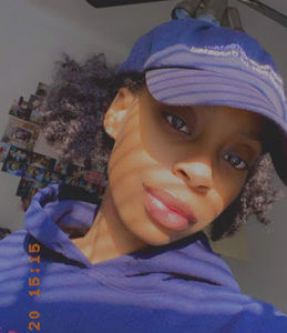 Meet your Posher, Michelle